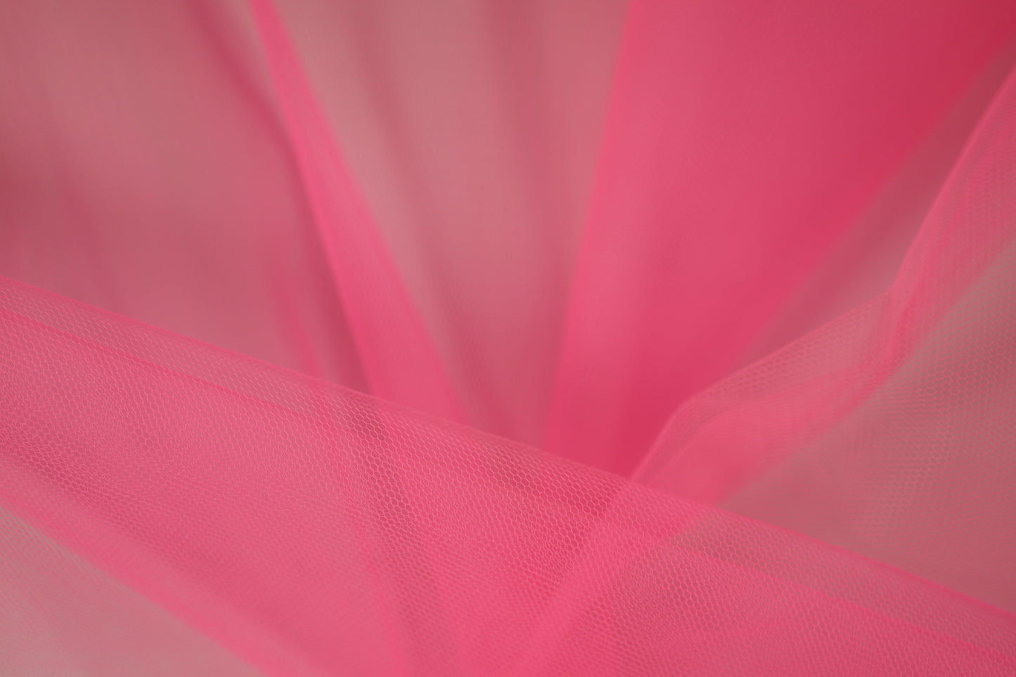 Tüll in Pink – ideal für Dekorationen, Röcke und Schleier