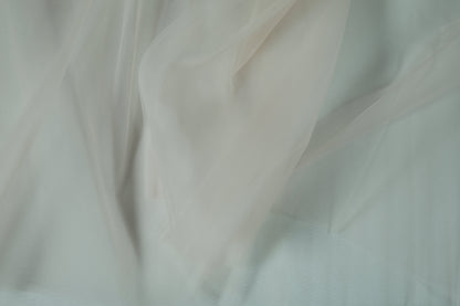 Transparenter Tüll in Naturweiß für Deko & mehr