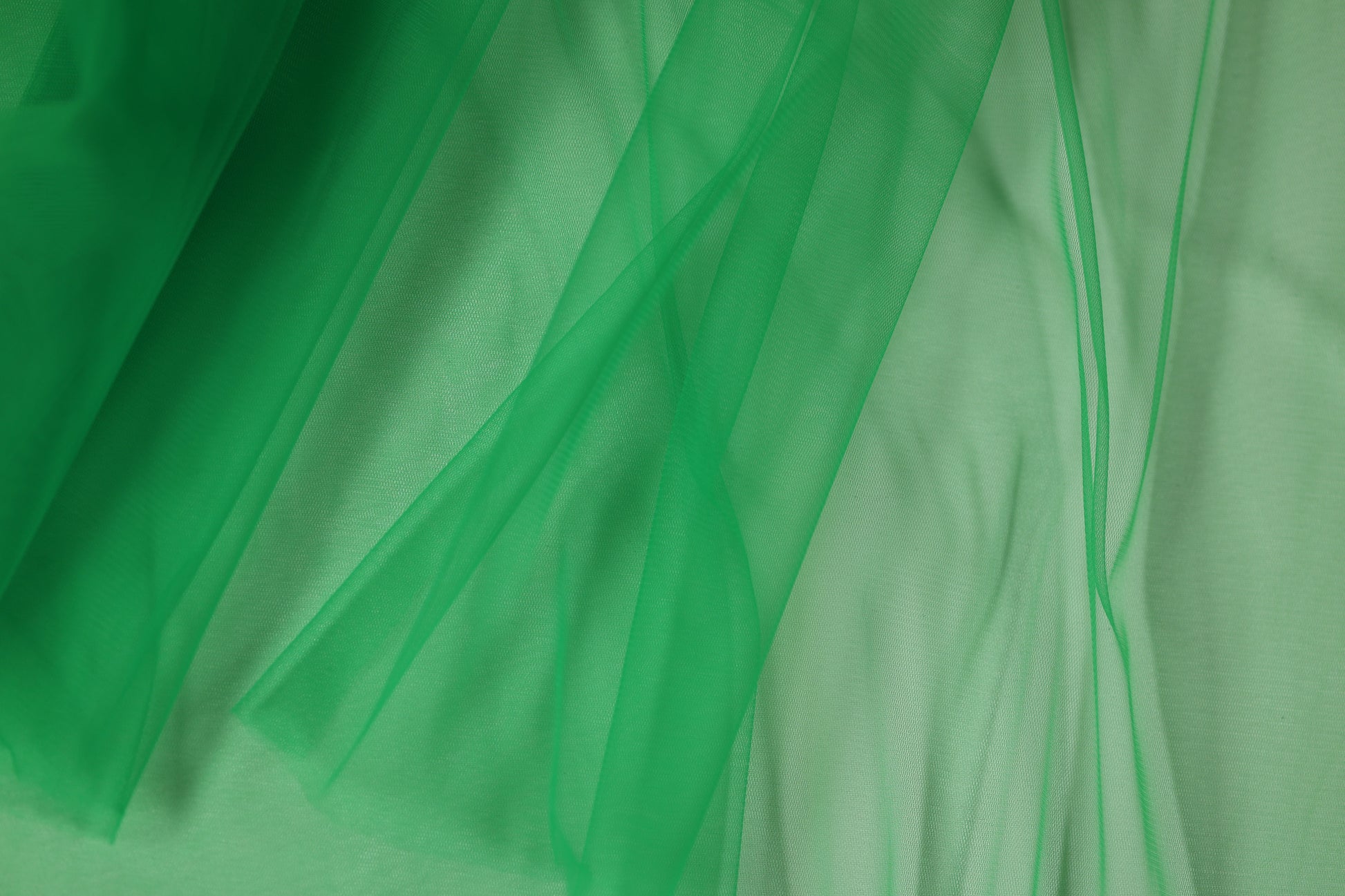 Feiner Tüll in Grasgrün – vielseitig einsetzbar