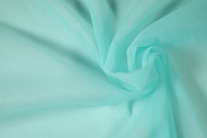 Tüll in Mint – feines, transparentes Netzgewebe