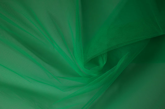 Feiner Tüll in Grasgrün – vielseitig einsetzbar für kreative Nähideen