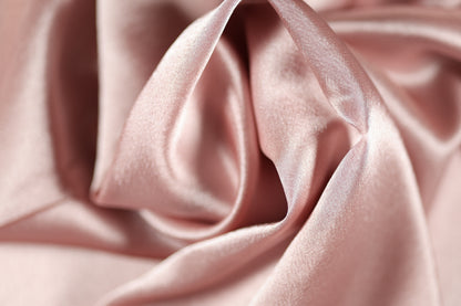 Altrosa Krepp Satin Stoff glänzend weich