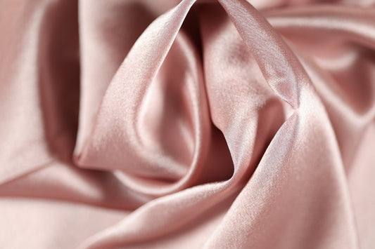 Altrosa Krepp Satin Stoff glänzend weich