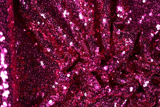 Paillettenstoff in Fuchsia – glänzend, hochwertig und perfekt für festliche Kleidung