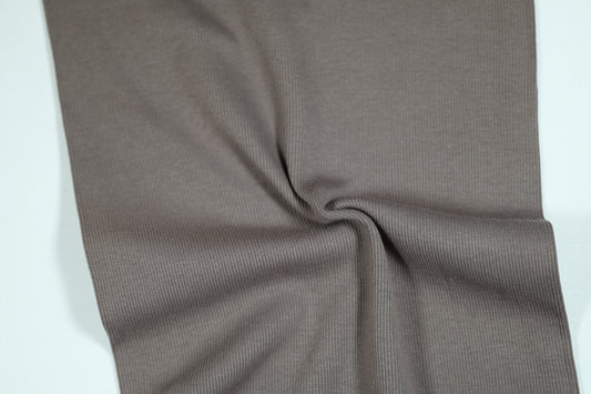Bündchenstoff in edlem Taupe – ideal für moderne Nähprojekte