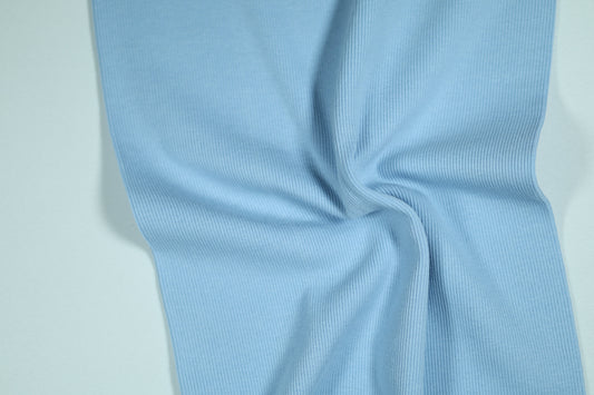 Bündchenstoff in zartem Hellblau – elastisch und angenehm weich