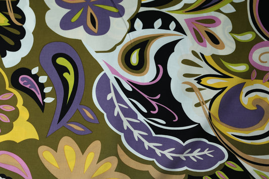 Retro Paisley in Oliv & Lila – fließend, weich und ideal für luftige Sommerkleider
