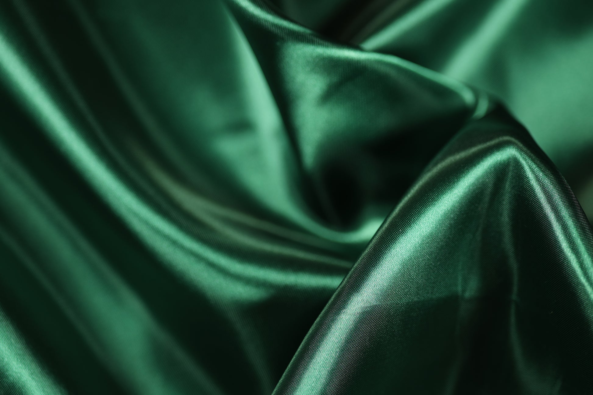 Tannengrüner Satin Stoff glänzend Dekor