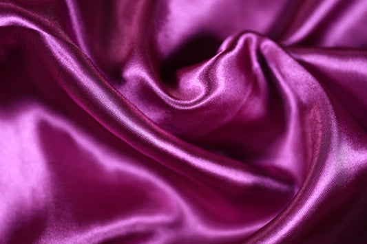 Magenta Satin Stoff glänzend 140cm Breite